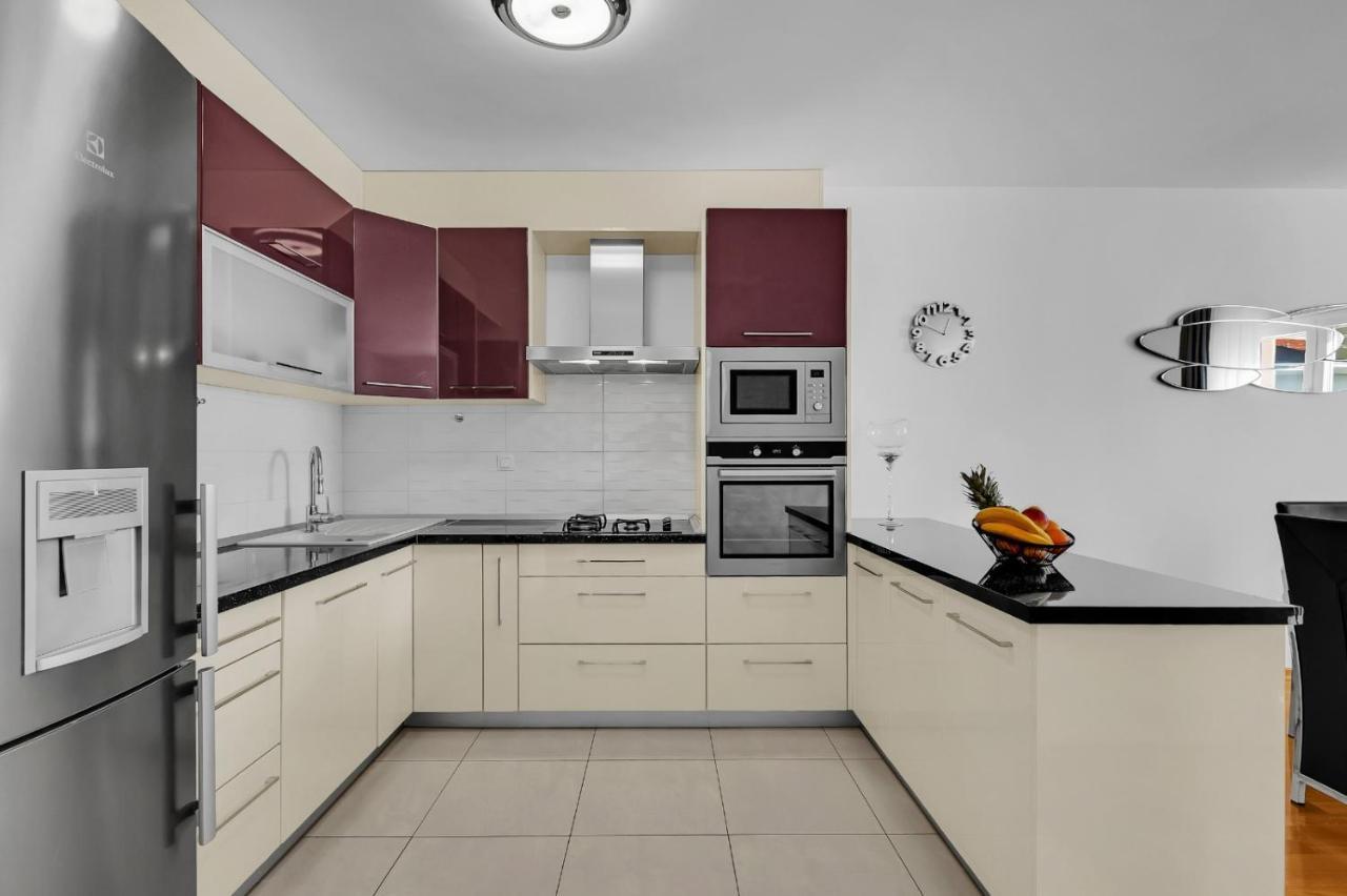 Apartman Linea มาคาร์สกา ภายนอก รูปภาพ