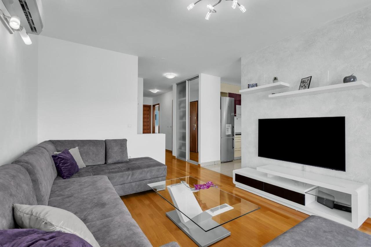 Apartman Linea มาคาร์สกา ภายนอก รูปภาพ