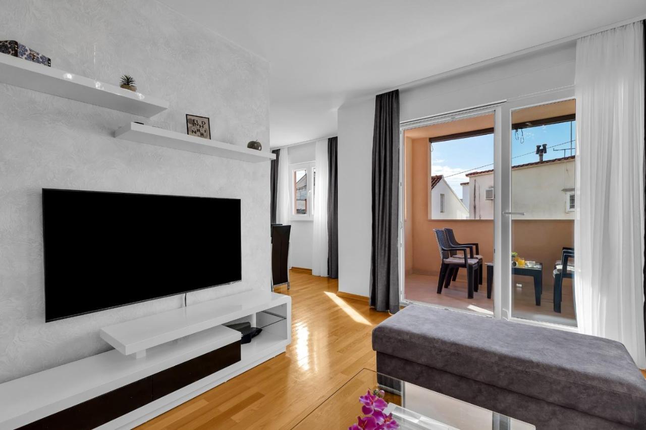 Apartman Linea มาคาร์สกา ภายนอก รูปภาพ