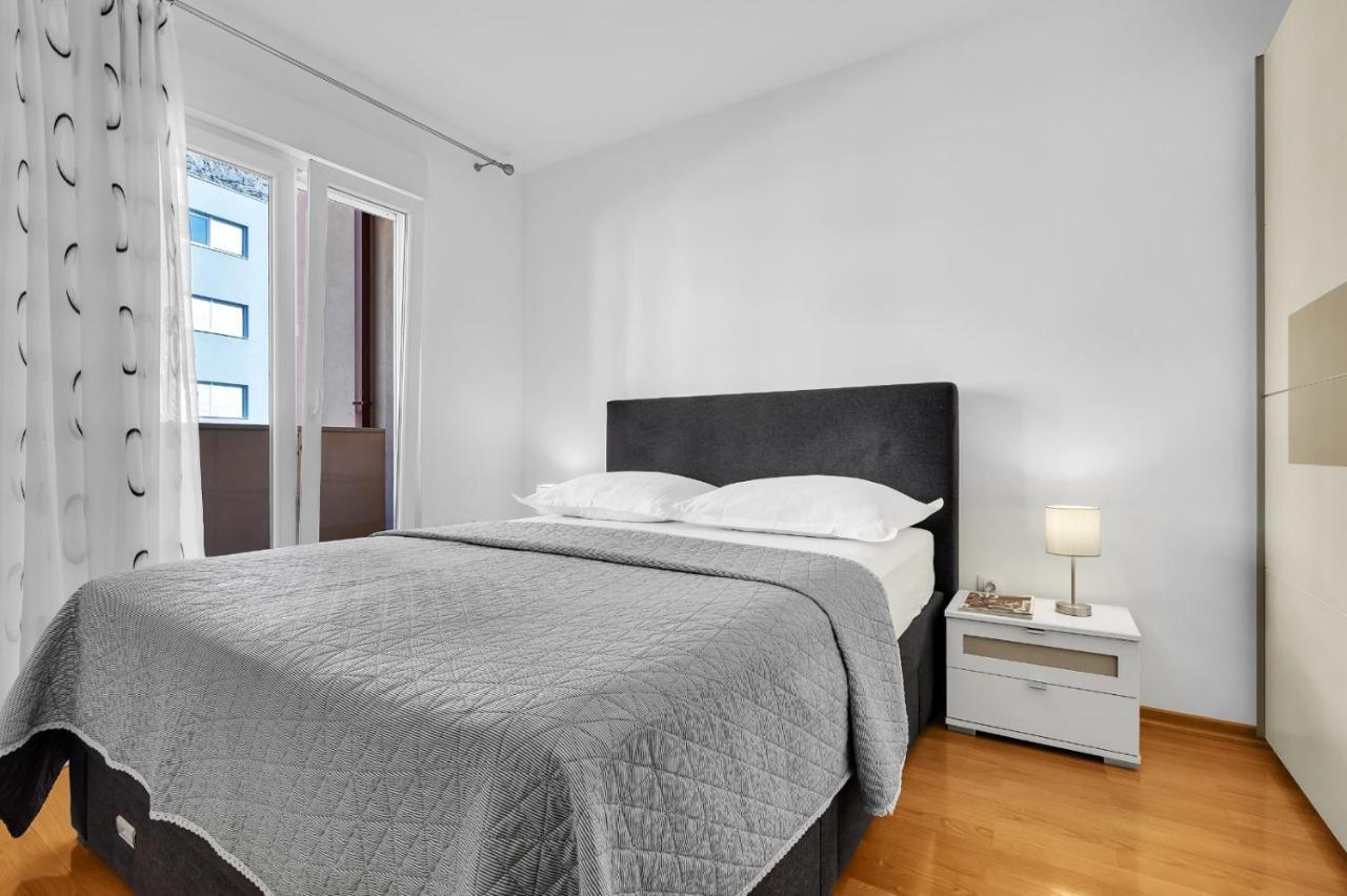 Apartman Linea มาคาร์สกา ภายนอก รูปภาพ