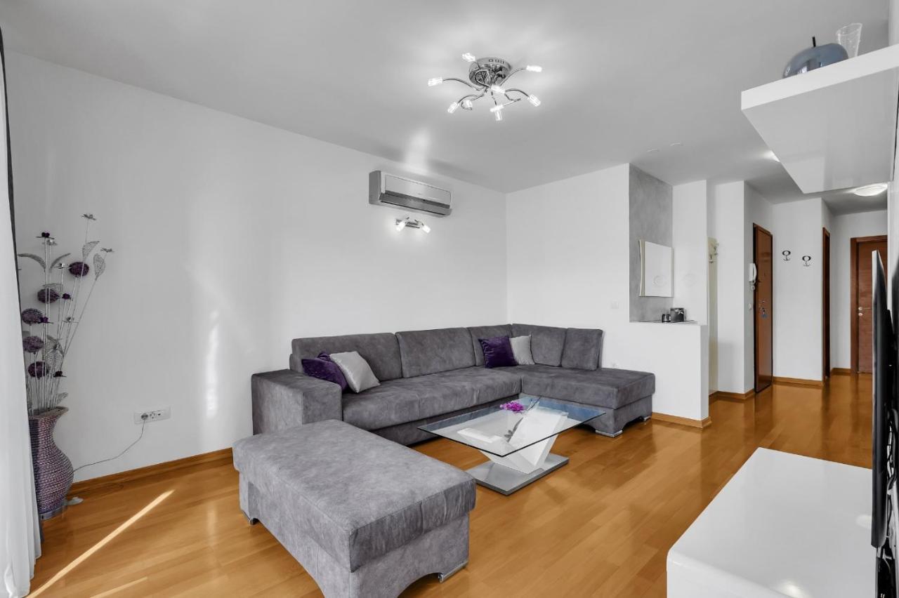 Apartman Linea มาคาร์สกา ภายนอก รูปภาพ