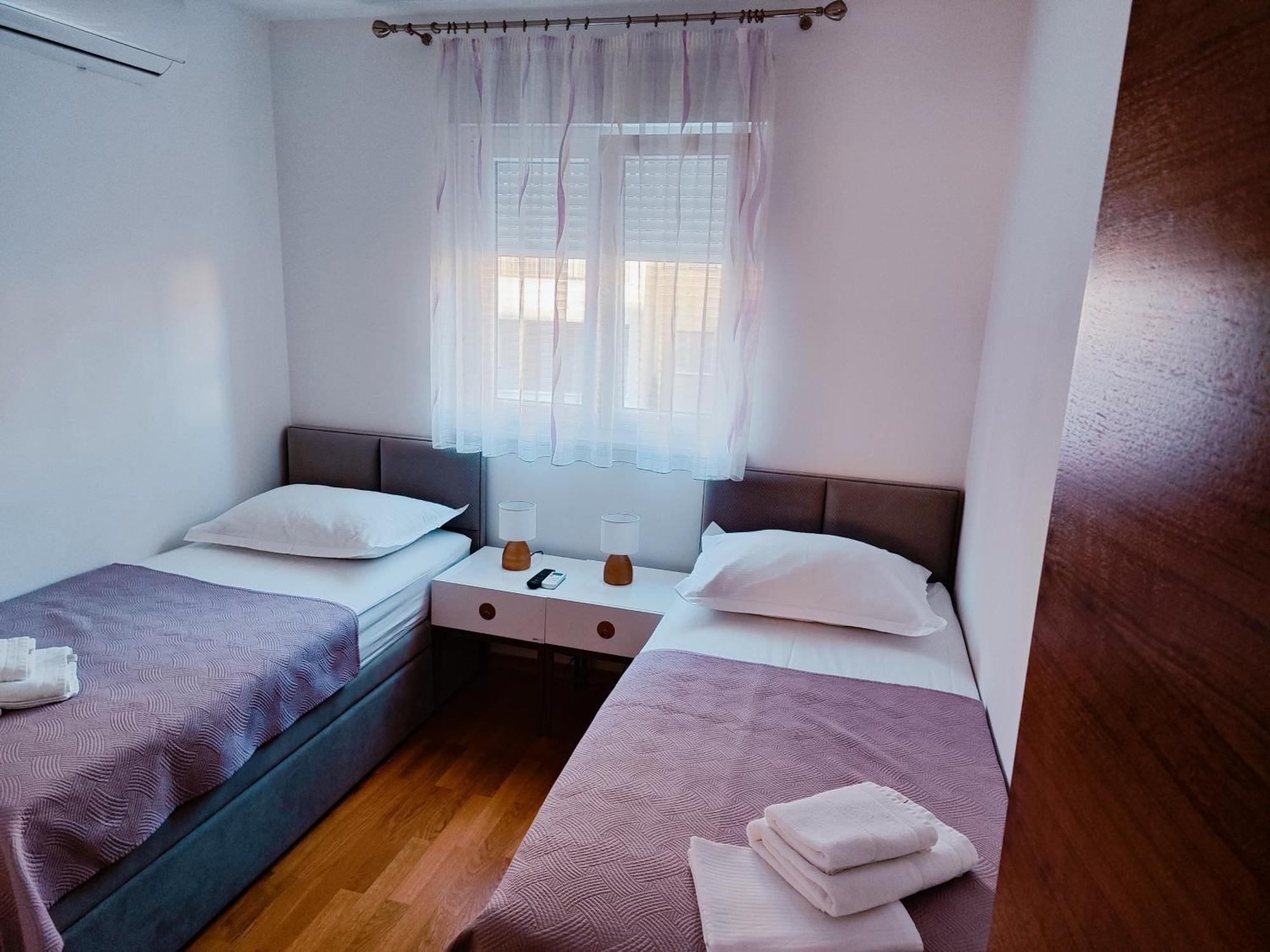Apartman Linea มาคาร์สกา ภายนอก รูปภาพ